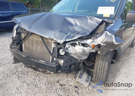 2016 Chrysler Town & Country Touring from USA, damaged, VIN 2C4RC1BG1GR120694